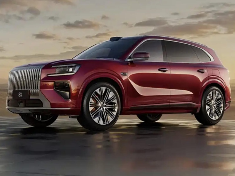 极氪 8X 官图曝光 三电机 1030kW 高性能 SUV 上半年上市