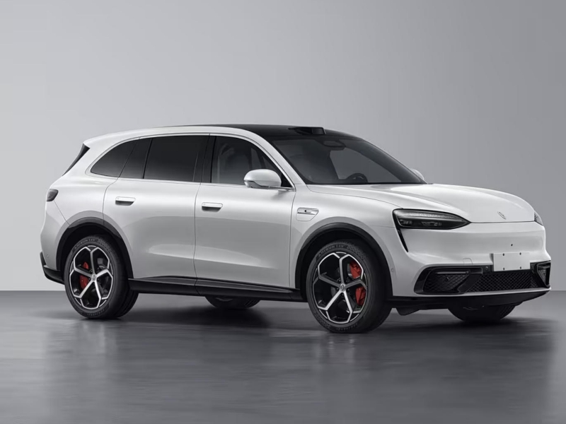 A Flurry of Flagship Models Filed for Approval:Technological Strength Sets a New Industry Benchmark