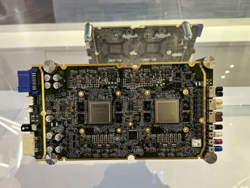 Musk Announces Tesla AI5 Chip to Enter Tape-Out, AI6 R&D Launched