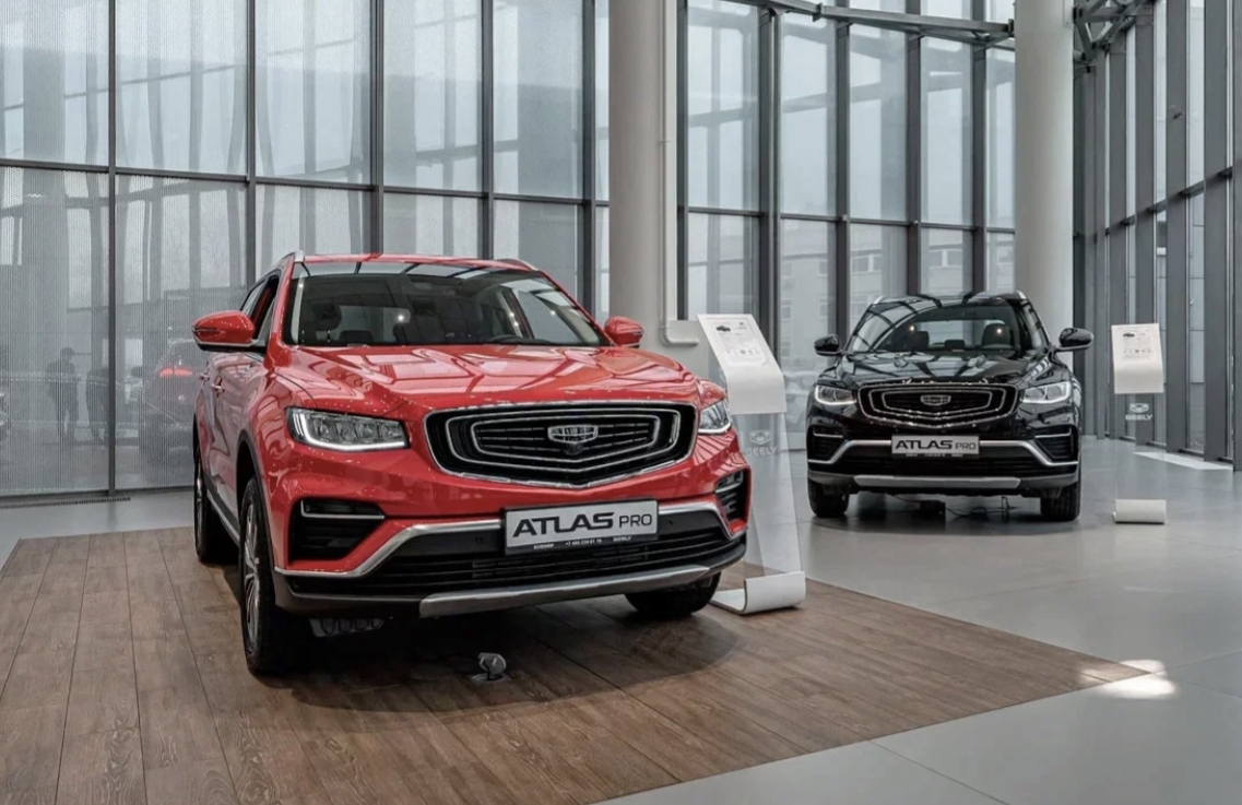 Geely Monjaro вернулся в топ‑5 SUV‑продаж в РФ