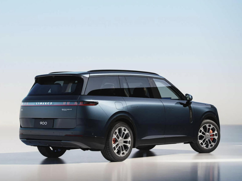 280,000 RMB Starting Price: A New Luxury Option? Lynk & Co 900 Comparative Analysis