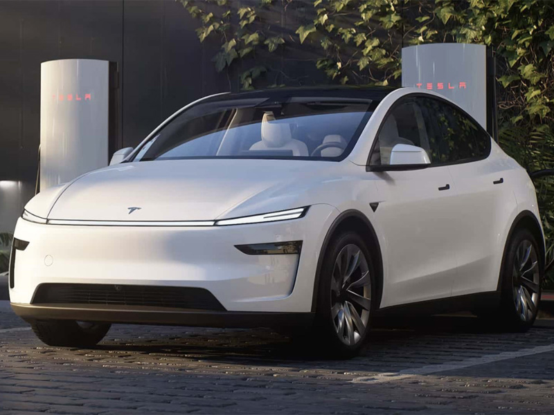 Tesla открывает новую эру: Model Y доехал до покупателя без водителя и оператора