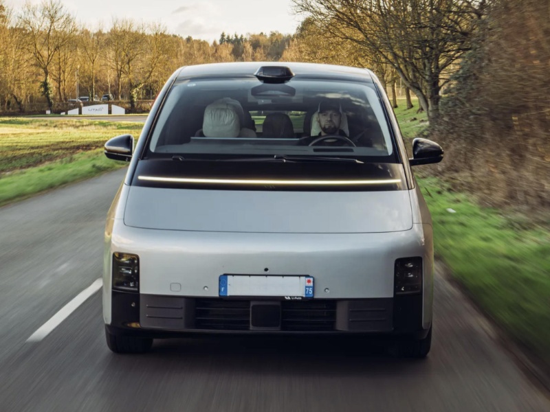 Li Auto Mega: The Chinese EV MPV Redefining Fast-Charging Luxury