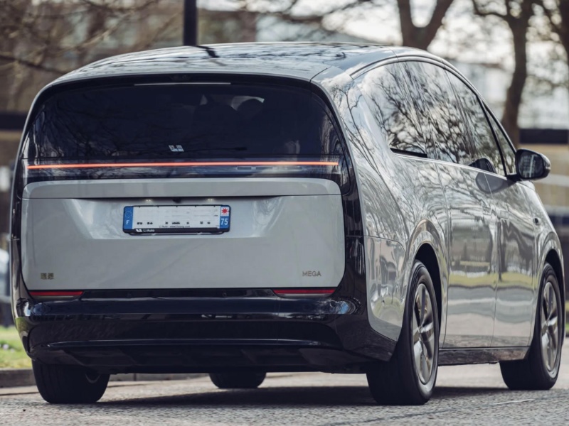 Li Auto Mega: The Chinese EV MPV Redefining Fast-Charging Luxury