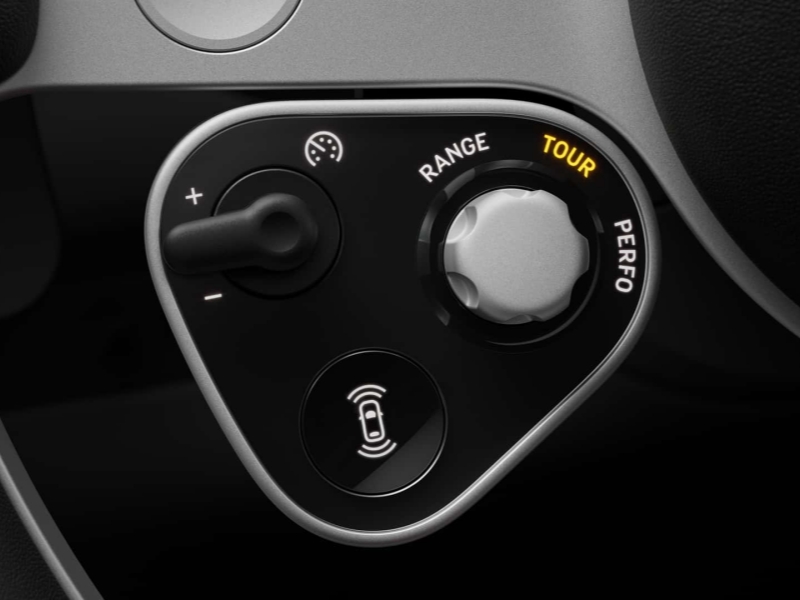 Ferrari Luce Interior Analysis: The Prancing Horses Persistence in the Electric Era