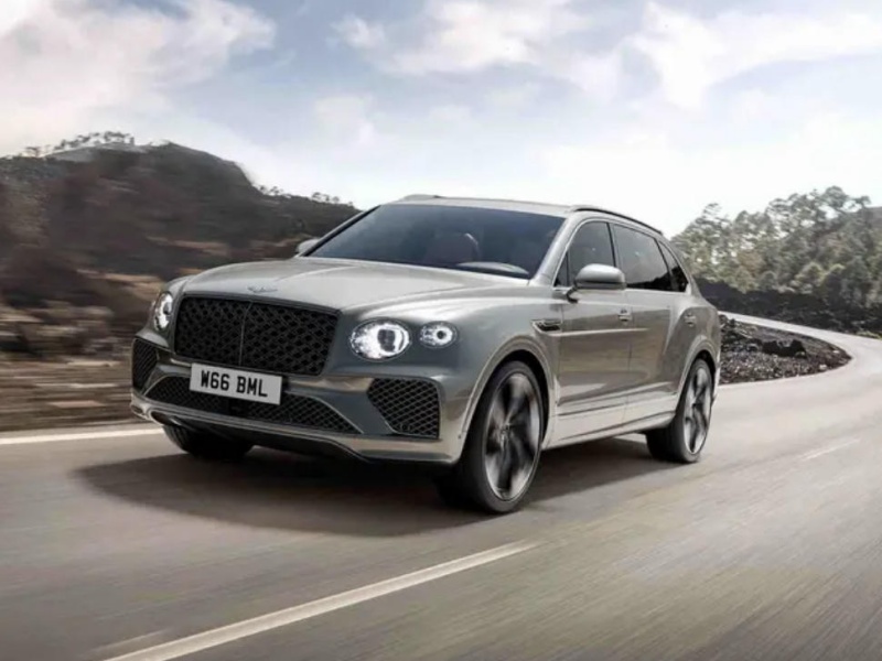 Bentley Unveils New Bentayga Azure Edition, Pays Tribute to Classic with Exclusive Design