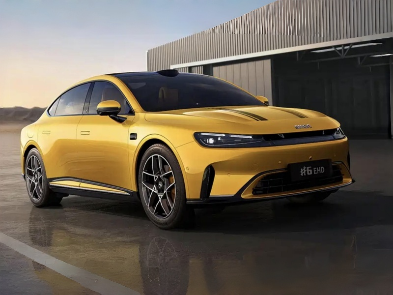 smart #6 EHD Unveiled; Midsize PHEV Coupe to Launch in Mid-2026