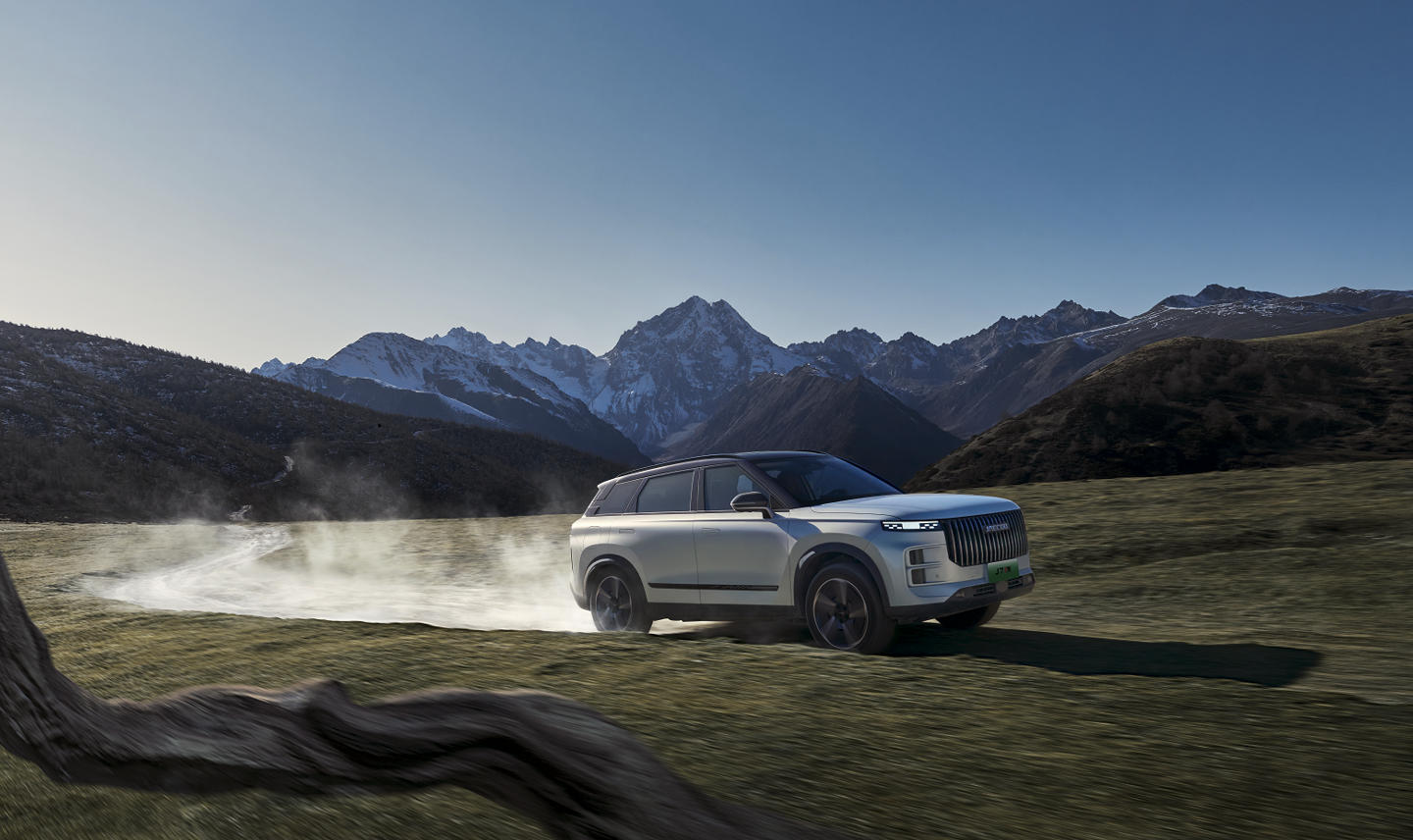 Global Sales to Hit One Million! OMODA & JAECOO NEV Surges 471%, Powered by Hybrid Technology