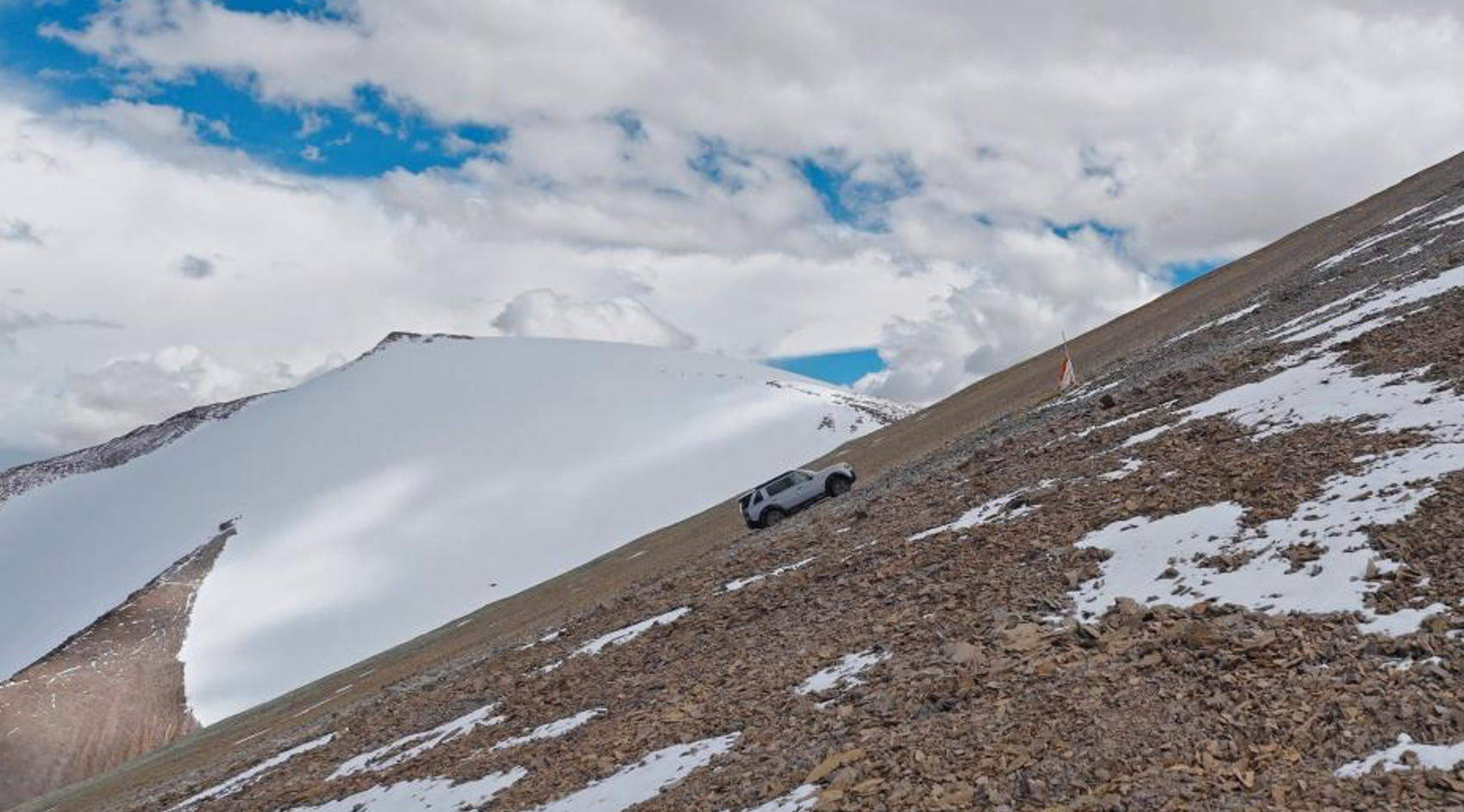 From China Trials to Abu Dhabi: FREELANDER 8 Builds Momentum for Global Brand Launch